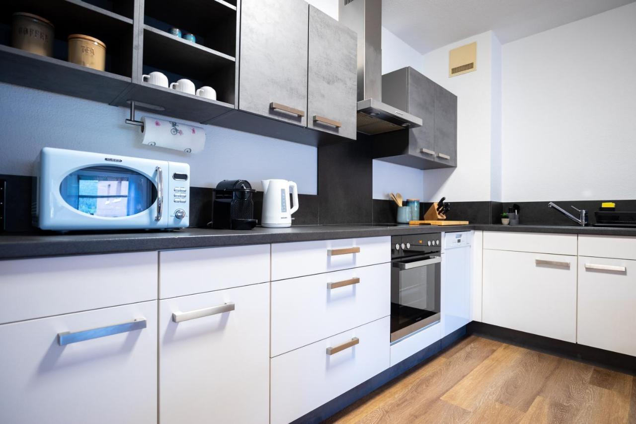 Design-Ferienwohnung In Bad Neuenahr: Platz Fuer 4, Kueche, Wifi, Netflix Екстер'єр фото
